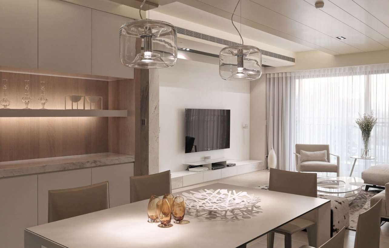 Neutral Contemporary Apartment by W.C.H Design Studio Contemporary apartment, Ap