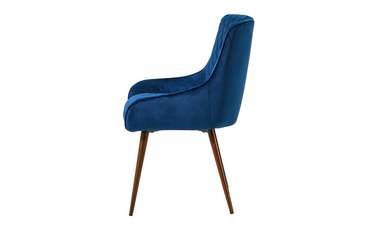 Мягкий стул синего цвета