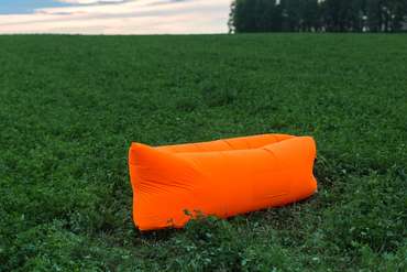 Надувной лежак Air Puf оранжевого цвета 