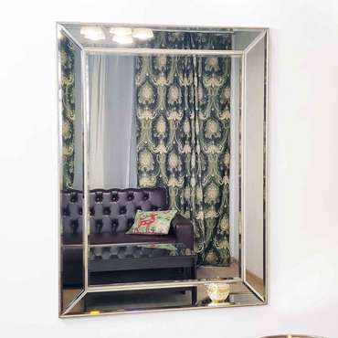 Настенное зеркало Carlisle 90x120 серебряного цвета