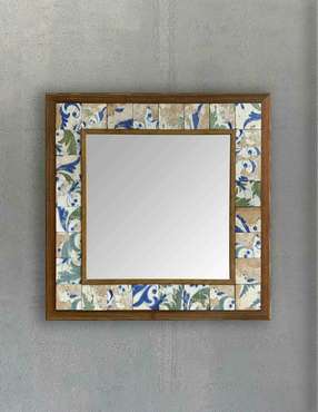 Настенное зеркало 43x43 с каменной мозаикой сине-бежевого цвета