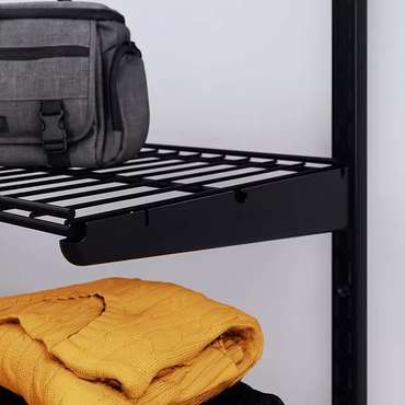 Кронштейн для установки полок черного цвета