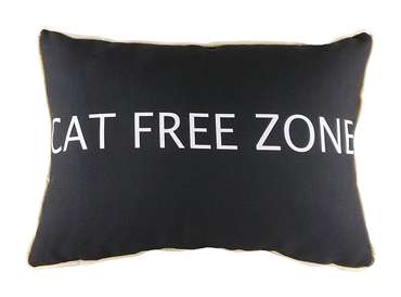 Подушка с надписью Cat Free Zone
