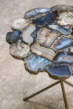 Приставной столик Mystical Agate серо-синего цвета
