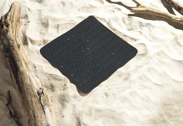 Коврик противоскользящий Playa 54х54 чёрного цвета