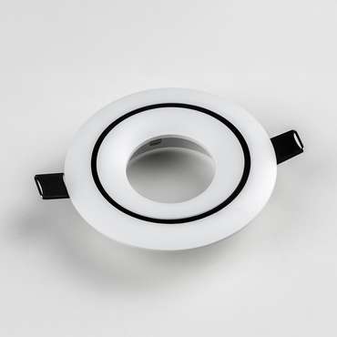 Круглый встраиваемый светильник Levigo из металла белого цвета