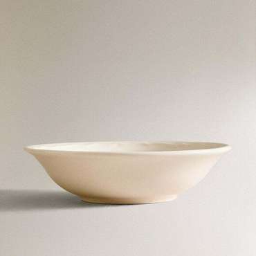 Глиняная чаша с рельефным краем