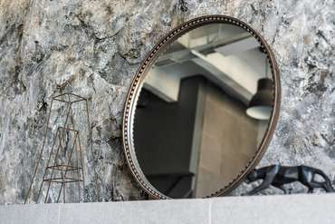 Зеркало настенное Luciano в раме серебряного цвета