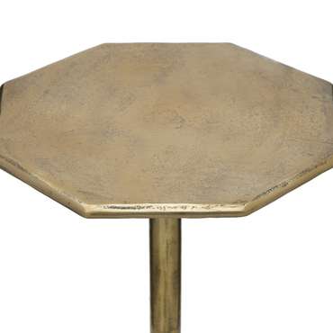 Кофейный стол из металла золотого цвета
