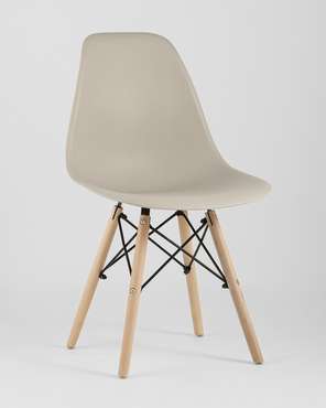 Стул Dsw Eames бежевого цвета