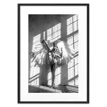 Постер в рамке Девушка-ангел №1 21х30 см