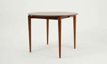 Обеденный стол Pawook К 100 коричневого цвета