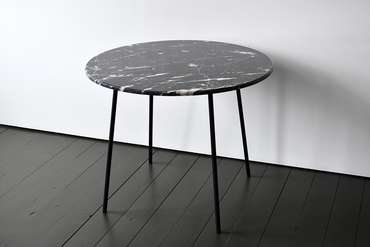 Обеденный стол Marble черного цвета
