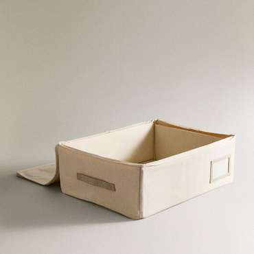 Коробка-органайзер для гардероба среднего размера