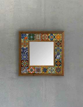 Настенное зеркало 33x33 с мозаикой из натурального камня