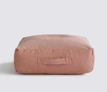 Пуф-подушка из натурального хлопка розового цвета