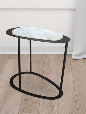 Кофейный стол черно-белого цвета