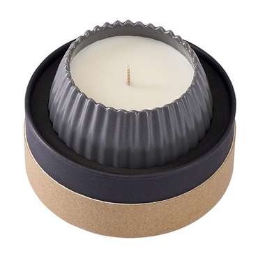 Свеча ароматическая Vetiver & black cypress серого цвета