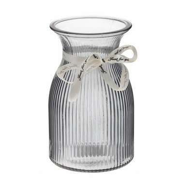 Стеклянная ваза серого цвета