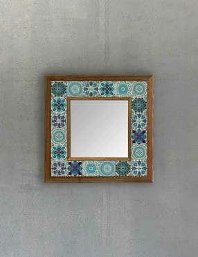 Настенное зеркало 33х33 с каменной мозаикой сине-голубого цвета