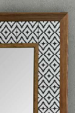 Настенное зеркало 43x43 с каменной мозаикой бело-черного цвета