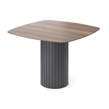 Обеденный стол квадратный Кейд на черном основании