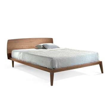 Кровать из массива ореха 150x200 коричневого цвета