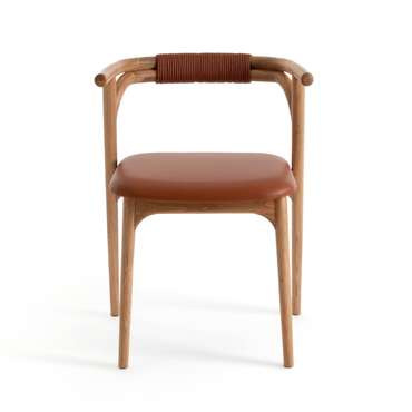 Кресло для столовой из дуба и кожи Fermyo коричневого цвета