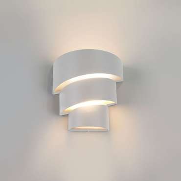 Настенный светодиодный светильник Helix белого цвета