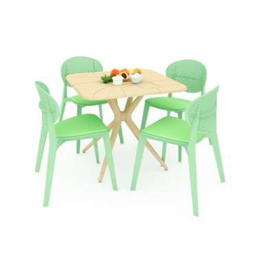 Обеденная группа из стола и четырех стульев зеленого цвета 
