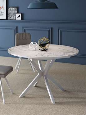 Раздвижной обеденный стол со стеклянной столешницей цвета белый сатин