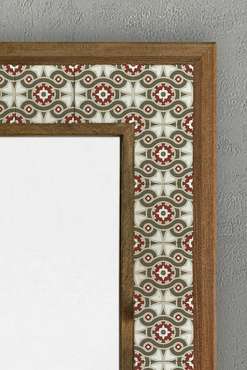 Настенное зеркало с каменной мозаикой 43x63 в раме из композита