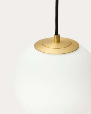 Подвесной светильник Brisia 15 из металла в латунной отделке со стеклянным плафоном 