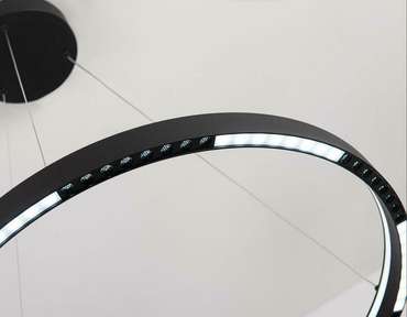 Подвесной светодиодный светильник Comfort Line черного цвета