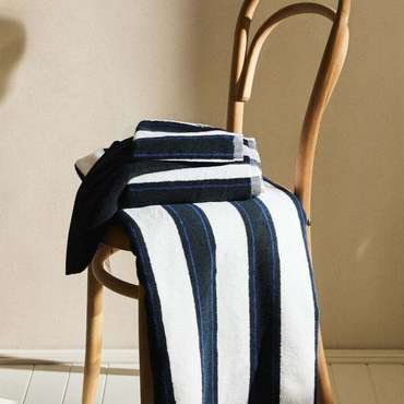 Хлопковое банное полотенце с широкими полосками