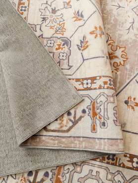 Ковер Silk myral 80x150 бежево-серого цвета