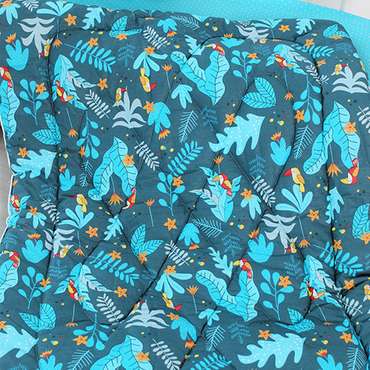 Одеяло детское 'BabyRelax' леб. пух 300 гр.110х140, бязь, 'Тропические птички (синий)'