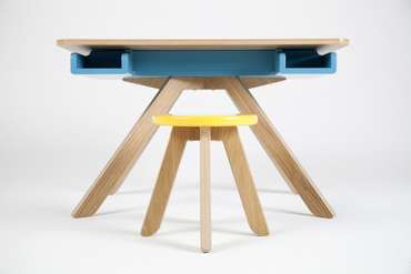 Табурет MOONK "Malevich" M фиолетовый 4-8 лет