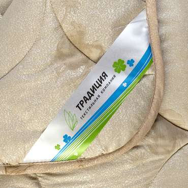 Одеяло ВЕРБЛЮЖЬЯ ШЕРСТЬ 300 гр. 'Стандарт' евро, тик ПЭ с серебристым напылением