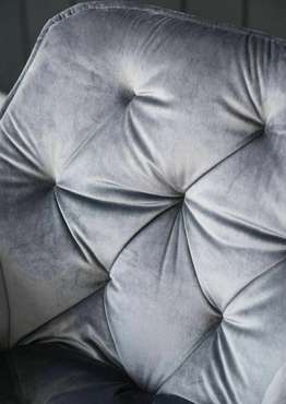 Обеденный стул серого цвета