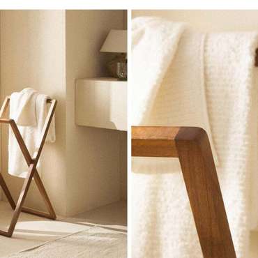 Полотенцедержатель из дерева акации