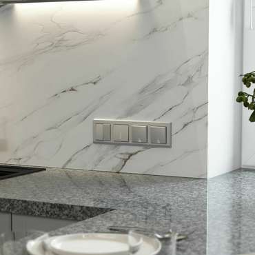 Розетка влагозащ. с зазем. с защит. крышкой и шторками серебряный матовый W1171265 Встраиваемые механизмы серебряный матовый