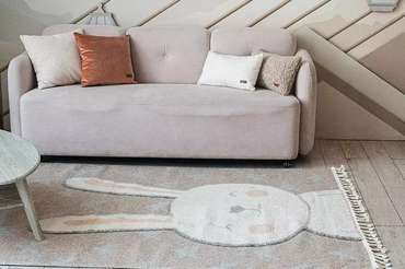 Ковер детский Rabbit 160x230 бежевого цвета