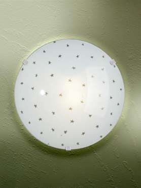 Настенно-потолочный светильник с плафоном из стекла белого цвета