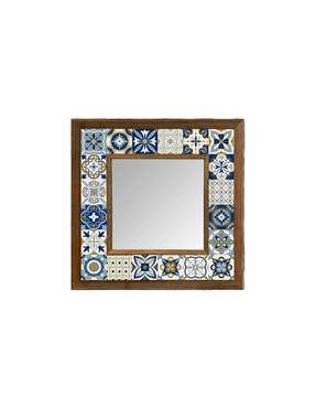 Настенное зеркало 33х33 с каменной мозаикой сине-белого цвета