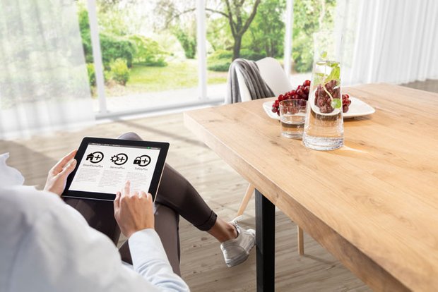 Управление холодильником превращается в игру 