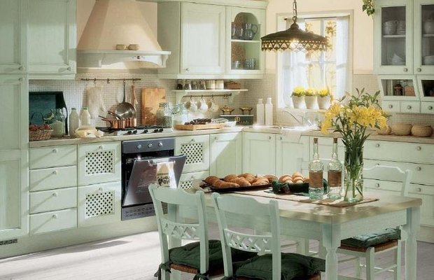 Фотография:  в стиле , Кухня и столовая, Декор интерьера, Квартира, Дом, Мебель и свет – фото на INMYROOM