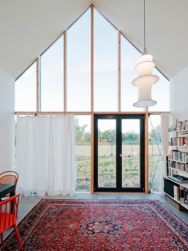 Фотография: Гостиная в стиле Лофт, Скандинавский, Декор интерьера, Дом, Мебель и свет, Минимализм – фото на INMYROOM