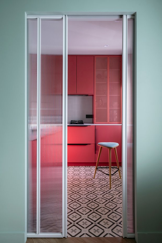 Фото: кухня и столовая современное, изменение, Хрущев, Полина Чернишова - Фото в Inmyroom