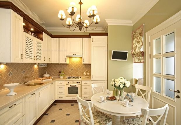 Фотография:  в стиле , Кухня и столовая, Квартира, Дом, Планировки, Мебель и свет, Советы, Перепланировка, Переделка – фото на INMYROOM